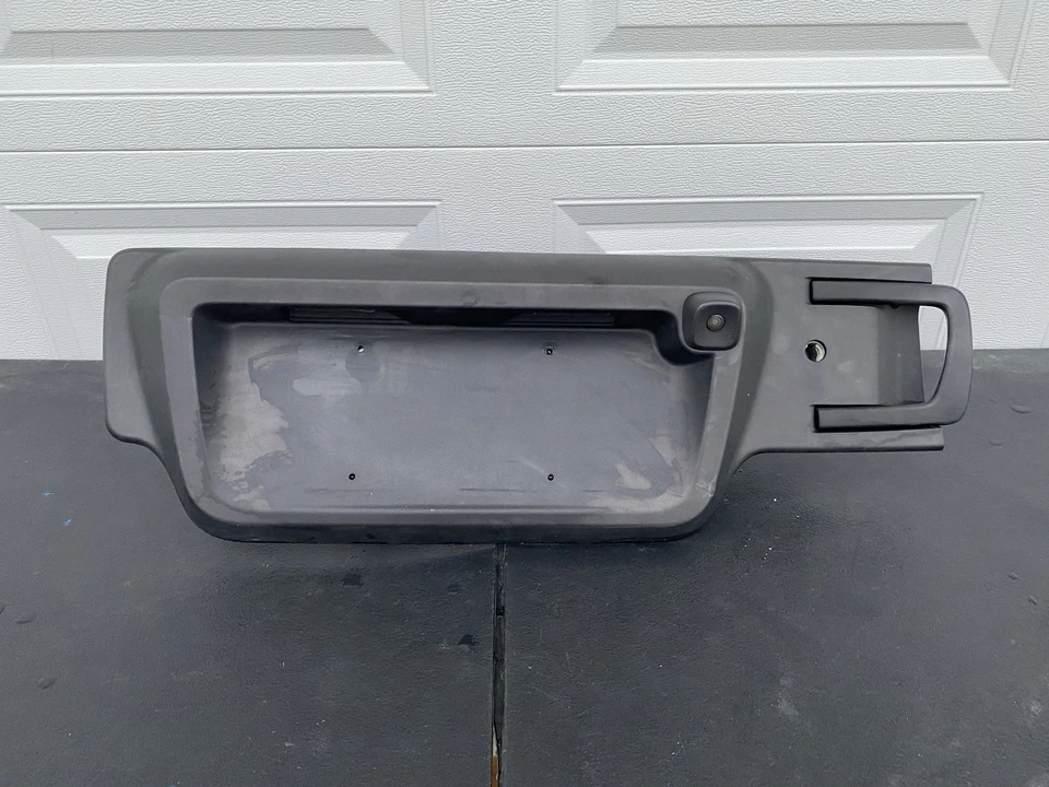 2014-2022 Ram Promaster City Trunk License Plate Latch w/ Camera OEM 5198448 Foto 1 de 4