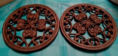 Trivets Set 2 Solid  7" Round Cloverleaf Black Heavy Steel 1  1/4" Pounds Each - Image 1 of 4