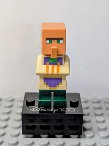 Lego Villager (Cleric) Minifigure Minecraft min076 Set 21160 MINT AUTHENTIC RARE - Picture 1 of 4