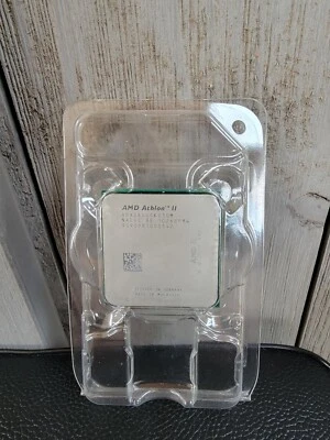 AMD ADX2600CK23GM Athlon II X2 260 3.2GHz Socket AM2+/3 Dual-Core CPU Processor - Image 1 of 3