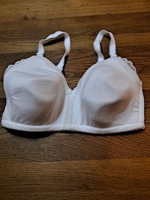M&S Nursing Bra Feeding Drop Cup Maternity Wireless T Shirt  Bra - Image 1 of 4