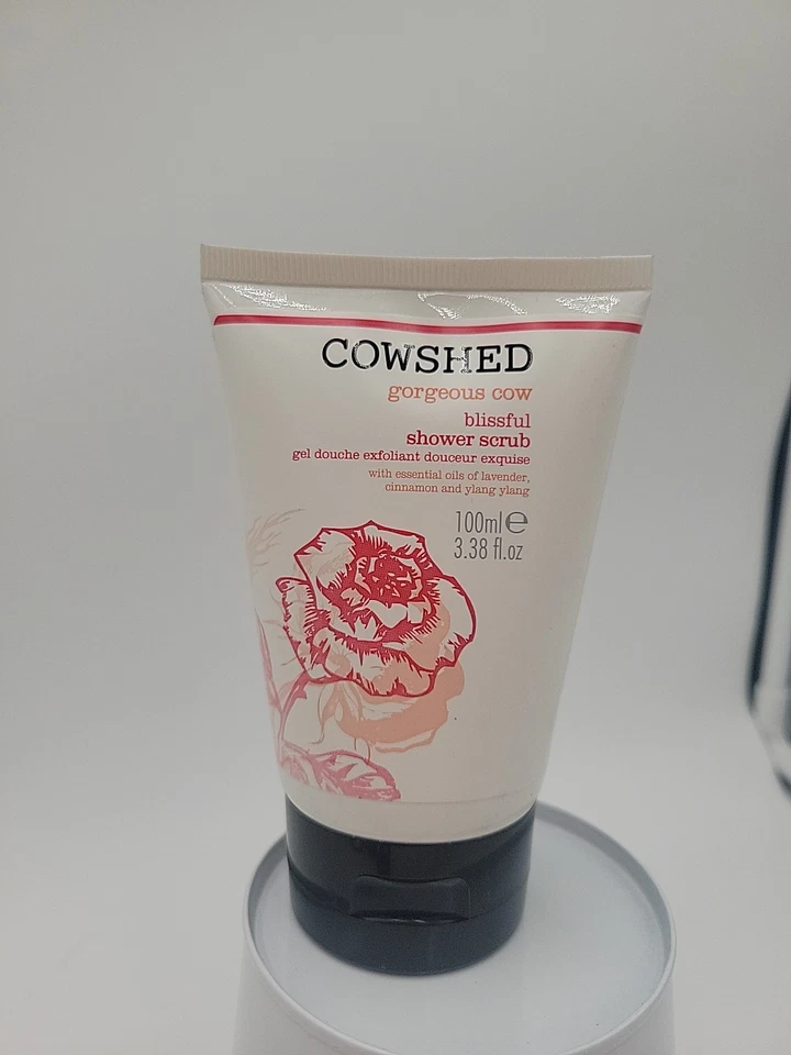 COWSHED LINDO ESFOLIANTE DE BANHO COW BLISSFUL COM ÓLEOS ESSENCIAIS 3,38 FL OZ LACRADO - Imagem 1 de 3