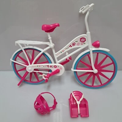 Juego de bicicleta Simba Steffi Love Barbie con casco y asiento de bebé Foto 1 de 4