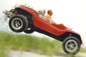 Thomas Crown Affair Steve Mcqueen Faye Dunaway Meyers Manx Buggy 24X18 Poster - Picture 1 of 1