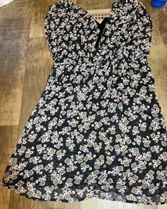 BCBG Dress Womens Medium M Floral - Picture 1 of 4