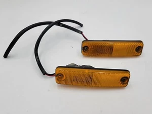 Par de luces marcadoras laterales ámbar delanteras Subaru GL 1980-1984 OEM - Imagen 1 de 5
