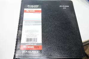 Planificador AT-A-GLANCE 2025, semanal y mensual, 7" x 8-3/4", mediano, ejecutivo, D... - Imagen 1 de 3