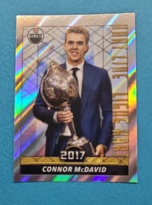Topps NHL Sticker Collection - 2020-21 - Connor McDavid - Foil - Hart LIne #658 - Picture 1 of 2