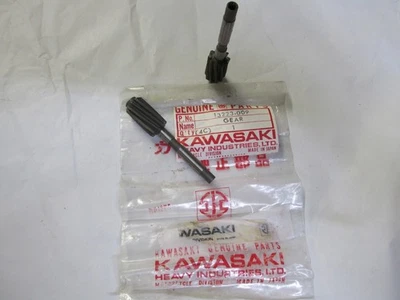 1974 75 76 77 78 川崎 KZ400 TACHOMETER GEAR 部件 13223-009 — 第 1/2 张图片