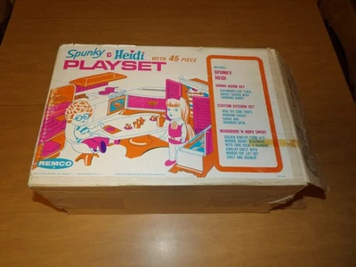 Vintage 1967 Remco Spunky & Heidi Pockebook Dolls 45-Piece Playset w Box ~ READ! - Image 1 of 4