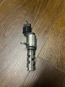 TOYOTA YARIS MK3 Hybrid CAMSHAFT SOLENOID VALVE 1.5 VVT-i 2016-2019 - Picture 1 of 1