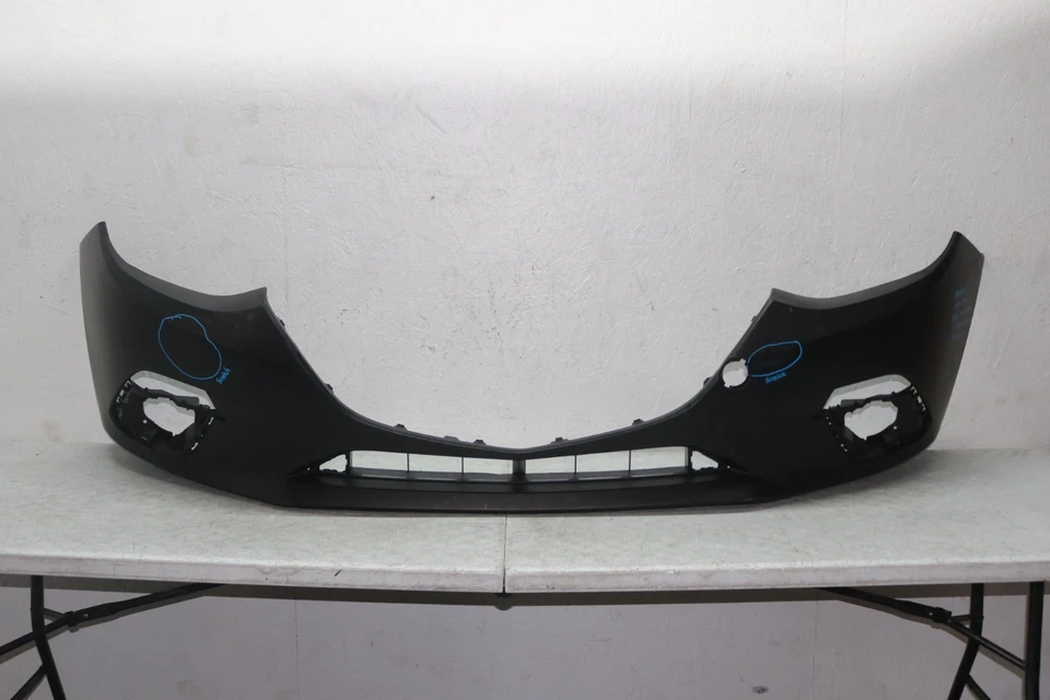 2014 2016 MAZDA 3 FRONT BUMPER COVER Foto 1 de 4