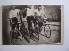 CPA  ( Photo-Carte )  -  Vélos, Cyclistes ... Quatre jeunes hommes à Bicyclette