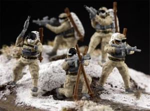 for FLOZ US Snow Seal Special Forces Snow White Ghost 5 Soldiers 1/72 Figures - Picture 1 of 5