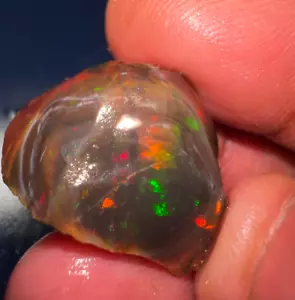 30 Ct Ethiopian Welo Opal Rough – Radiant Fire & Stunning Color Play Raw - Picture 1 of 6