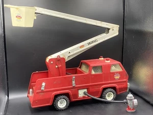 Vintage 1970's 17 Inch Tonka Snorkel Pressed Steel Firetruck With Bucked - Imagen 1 de 17