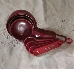 KitchenAid Set 4 Measuring Cups & 5 Measuring Spoons Red Stackable Vintage & New - Picture 1 of 3