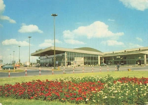 Postcard Poland Warsaw East Station - Picture 1 of 2