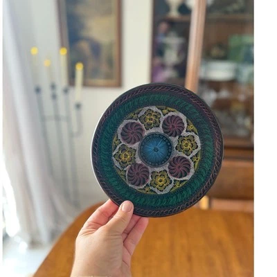 Plato de pared decorativo de madera lacada vintage | Mandala floral arte popular ecléctico Foto 1 de 4