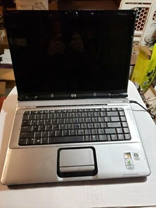 HP Pavilion DV6500 **PARTS ONLY** incl. BATTERY LAPTOP - Picture 1 of 7