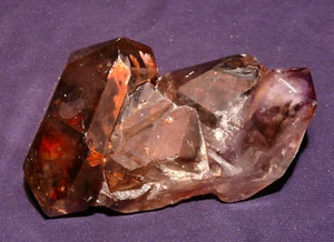 Amethyst-Spitze Pulido, Piedra Curativa, 251,4g 92x66x39mm - Imagen 1 de 8