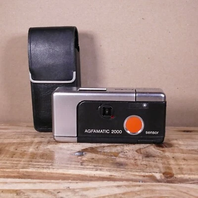 Vintage AgfaMatic 2000 Pocket Sensor Camera - For Spares or Repair - Image 1 of 4