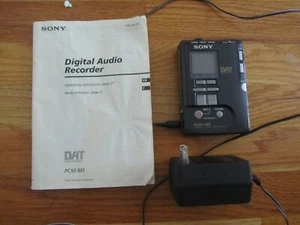 SONY PCM-M1 PORTABLE DAT DIGITAL AUDIO TAPE PLAYER RECORDER - WORKING & CLEAN - Picture 1 of 10