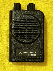 Motorola Minitor IV, Voice Pager, #A03KUS7238BC, 4 Tons, VHF 154.1450 - Picture 1 of 16