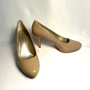 Bandolino Women’s Nude Patent  Pump Size 9 Heels 3/4" Platform Approx 3.5 Heel - Picture 1 of 10