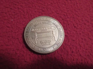 2001 DELTA SALOON " SUICIDE TABLE " VIRGINIA CITY NV CASINO $1.00 SLOT TOKEN - Picture 1 of 5