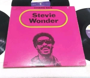 Stevie Wonder – Looking Back- 3 Vinyl LPs. Motown. VG+/VG - Picture 1 of 12