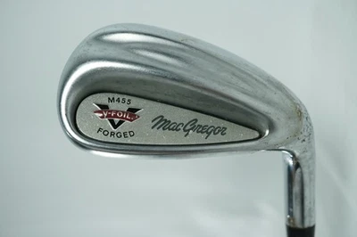 MacGregor VFoil Pitching Wedge / Regular Flex Steel Shaft / New Grip - Image 1 of 4