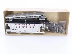 Roundhouse 81142 HO 35' Covered Hopper Wisconsin Central (WC) 81142 - Bild 1 von 3