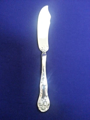  Glenwood Silver Co Violet Master Butter Knife Silverplate Silverware c1900 - Image 1 of 4