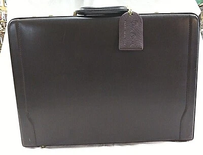 Vintage PIERRE CARDIN Dark Brown Locking Leather Briefcase - Image 1 of 4