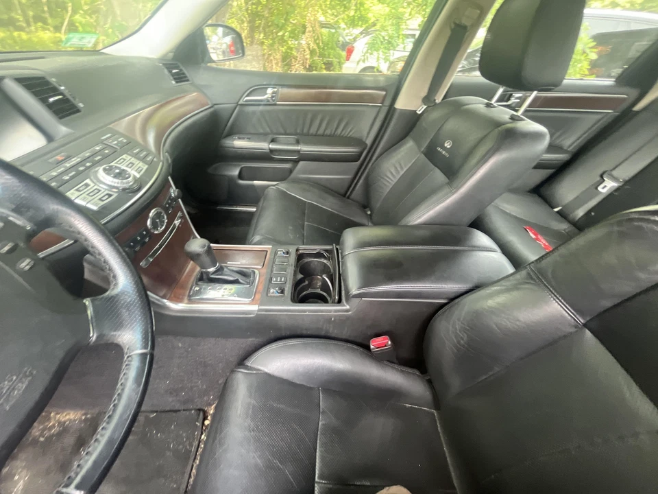 Front Door Trim Panel INFINITI M35 Right 08 09 10 - Image 1 of 1