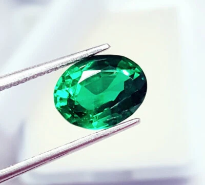 Granato Tsavorite Naturale 3,42 Ct Pietra Preziosa Sciolta Certificata Forma ... - Immagine 1 di 4