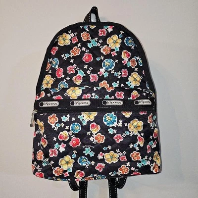 Mochila acolchada floral LeSportsack Foto 1 de 4
