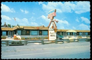 MAYNARD MOTEL - MOOSE JAW, SASK POSTCARD - Imagen 1 de 1