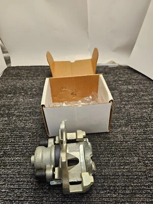 Pinza de freno de fricción trasera Cardone para BMW 330i 330xi 335xi 335i 335d 335is Foto 1 de 4