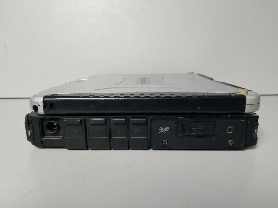 CF-19 MK6, 8GB,256 SSD, 2.60GHz CORE i5, WIN 10 PRO 64BIT/OFICINA 2010 Foto 1 de 4