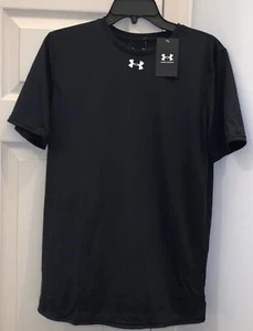 NWT Under Armour Tech Locker Logo Youth Boy's XL Black Short Sleeve T-shirt - Picture 1 of 2