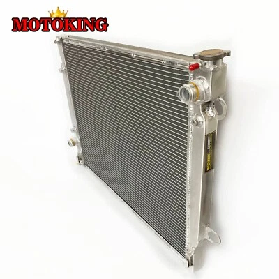 Radiator For Toyota Tacoma 2.7L V6 4.0L 2005-2015 2014 2013 2012 2011 2010 AT/MT - Image 1 of 4