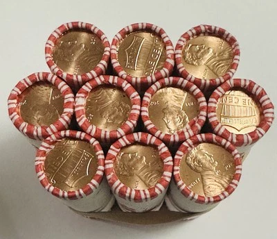 2022 P LINCOLN CENTS 50 COINS ROLL STILL IN ORIGINAL BANK WRAP GEM BU AS SHOWN#2 - Image 1 of 4