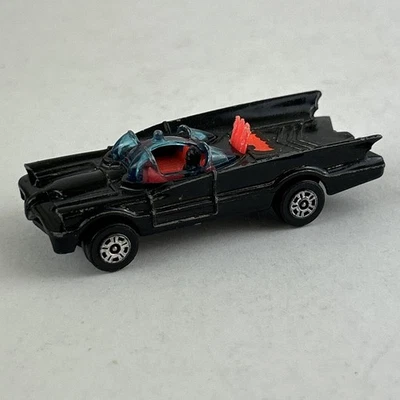 BATMAN BATMOBILE Toy Car VINTAGE 1976 CORGI JUNIORS DIE-CAST Metal Old - Image 1 of 4