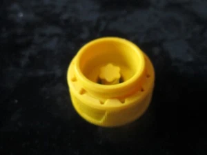 Bissell 1964 Proheat 2X Revolution Pet Pro Part Yellow Lid for Clean Water Tank - Picture 1 of 2