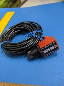 MICROINTERRUTTORE LUCE INDICATORE / HONEYWELL PC-1L-20 (UNO) - Foto 1 di 2