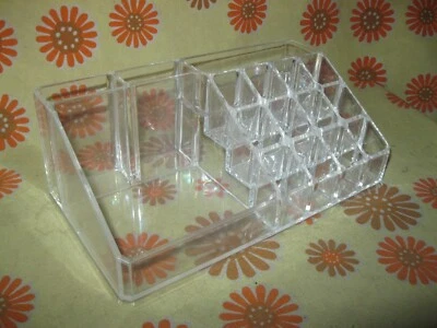 Ancien CASIER PRÉSENTOIR de MAGASIN ? en PLASTIQUE PVC TRANSPARENT Déco Bureau - Photo 1/4