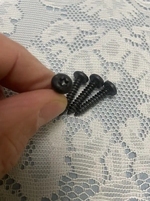 Винты для солнцезащитного козырька Dodge Dakota 2000-2003 годов выпуска (4) с головкой Torx или Phillips - Изображение 1 из 2