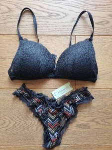 Completo Intimo TEZENIS triangolo Imbottito Brasiliana Intimissimi - Foto 1 di 4